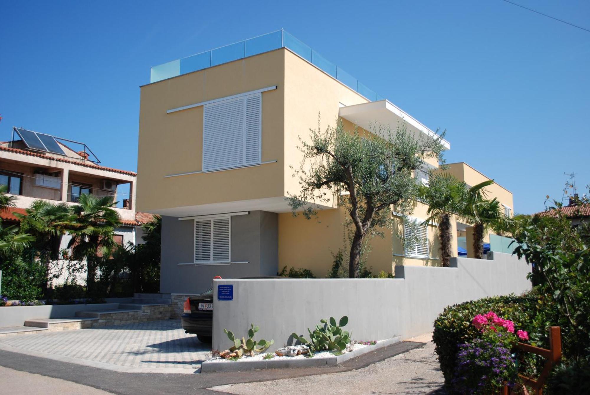 Villa Danex Superior Umag Exterior photo